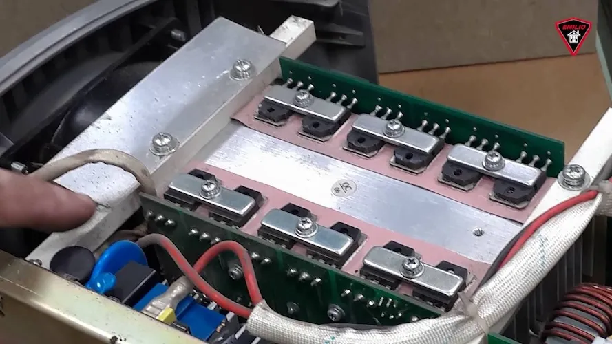 REPARACION TARJETAS DE EQUIPOS DE SOLDADURA